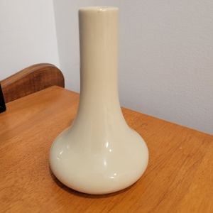 Vintage cream neutral bud vase mcm 5" tall
